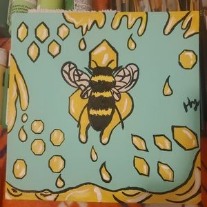 8x8 HoneyBee